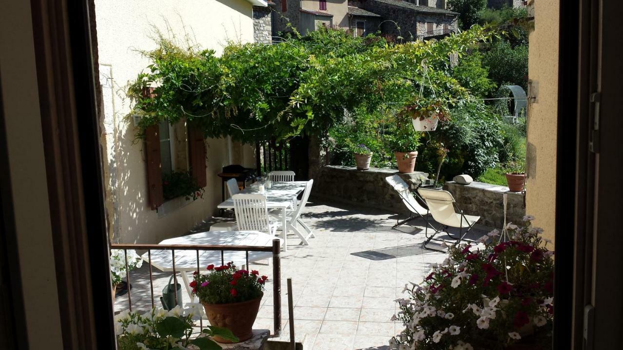 Gite De L'Eyrieux Les Ollières-sur-Eyrieux Buitenkant foto